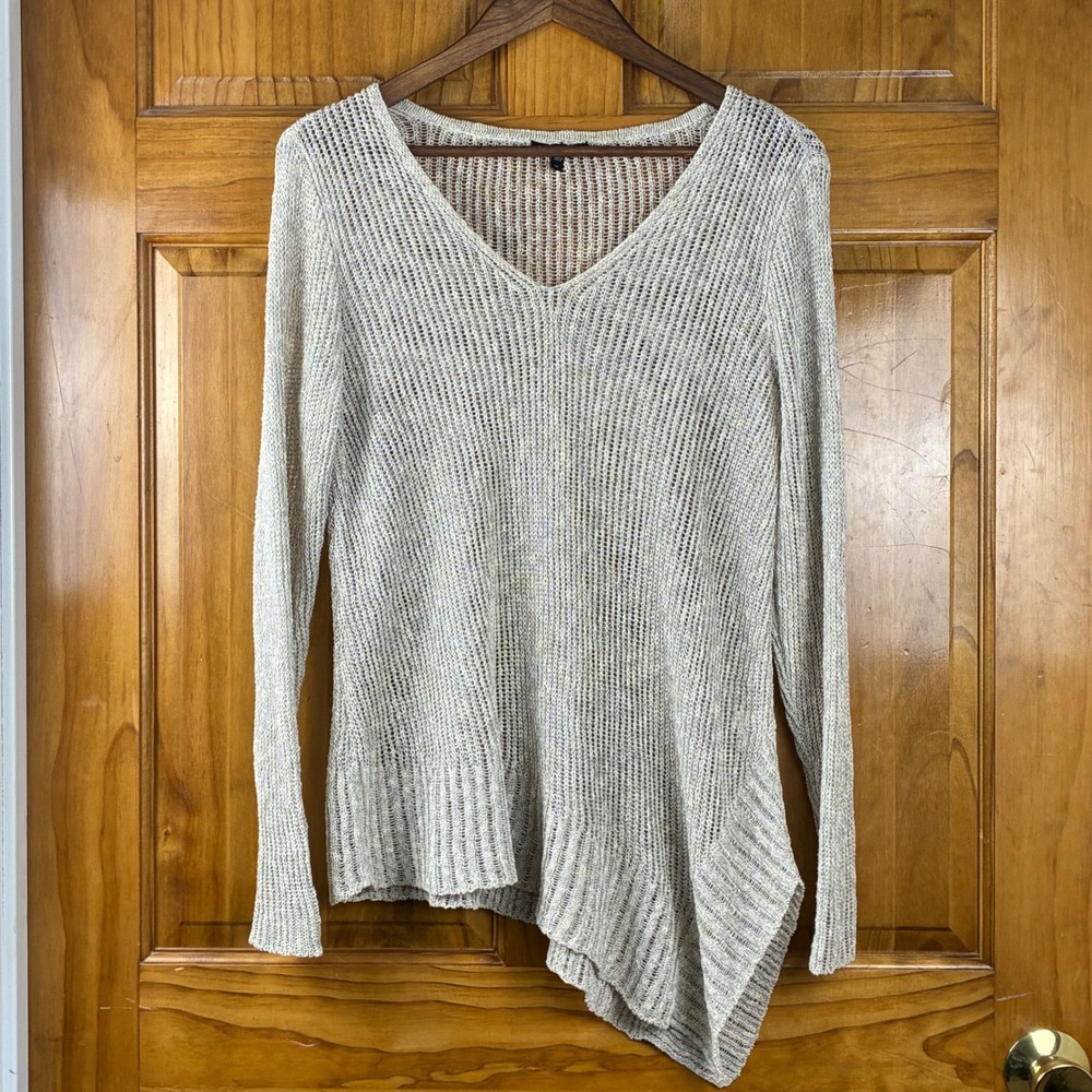 Eileen Fisher Linen Blend Size M Open Knit Asymmetrical Hem V-Neck Sweater Beige